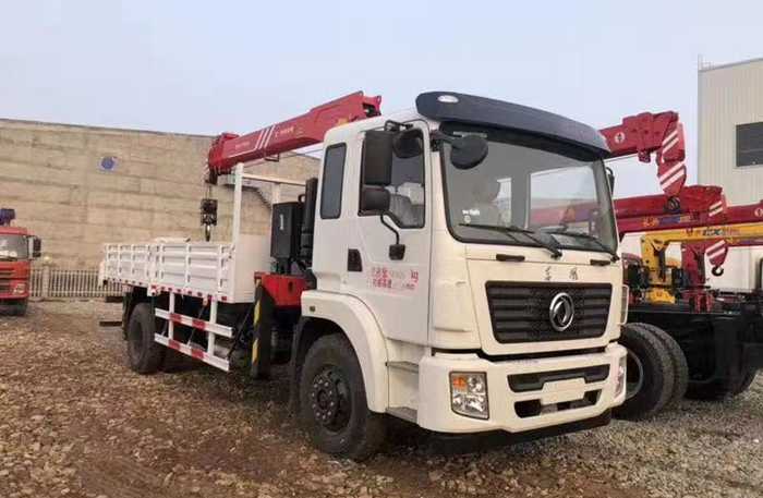 東風錦程隨車吊