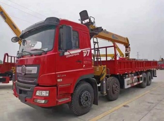 東風D7前四后八隨車吊，配石煤12，14，16噸吊機多少錢？